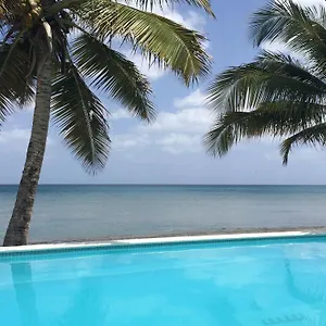 https://bravo-beach-hotel.greaterantilleshotels.net